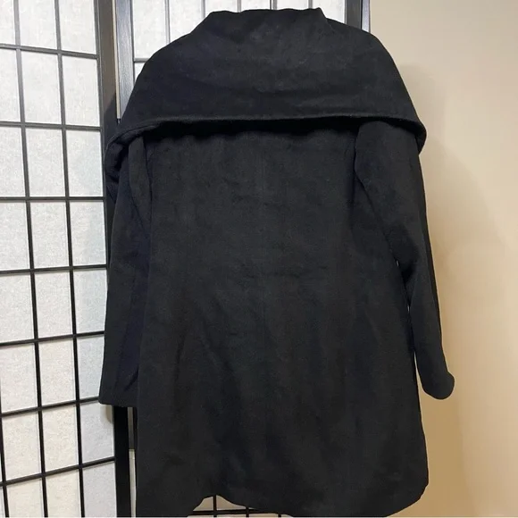 Cole Haan Black Asymmetrical Signature Wool Blend Jacket Size 6 - Picture 2 of 5